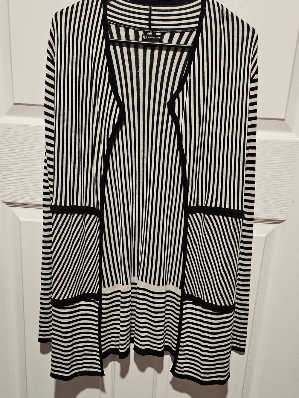New Directions Black and White Striped Long Sleeve Open Cardigan